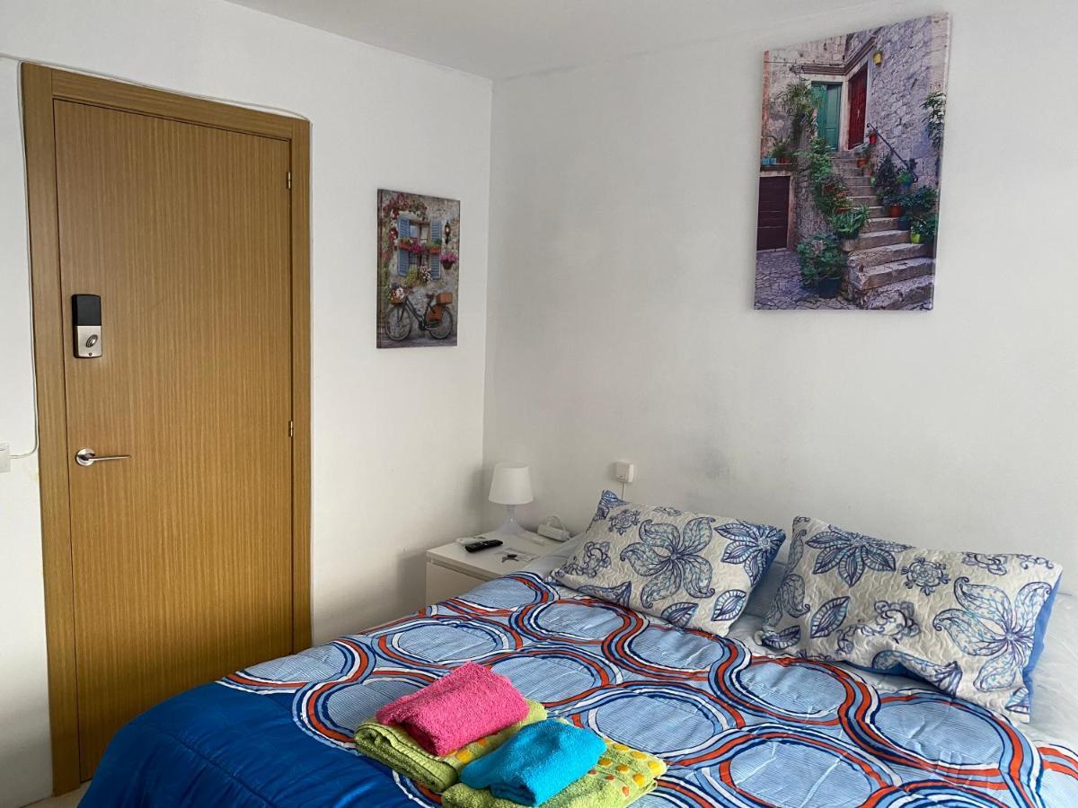 Malaga Centro Habitaciones Privada En Apartamento Compartidos Εξωτερικό φωτογραφία