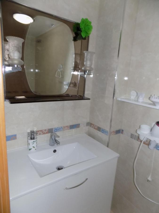 Malaga Centro Habitaciones Privada En Apartamento Compartidos Εξωτερικό φωτογραφία